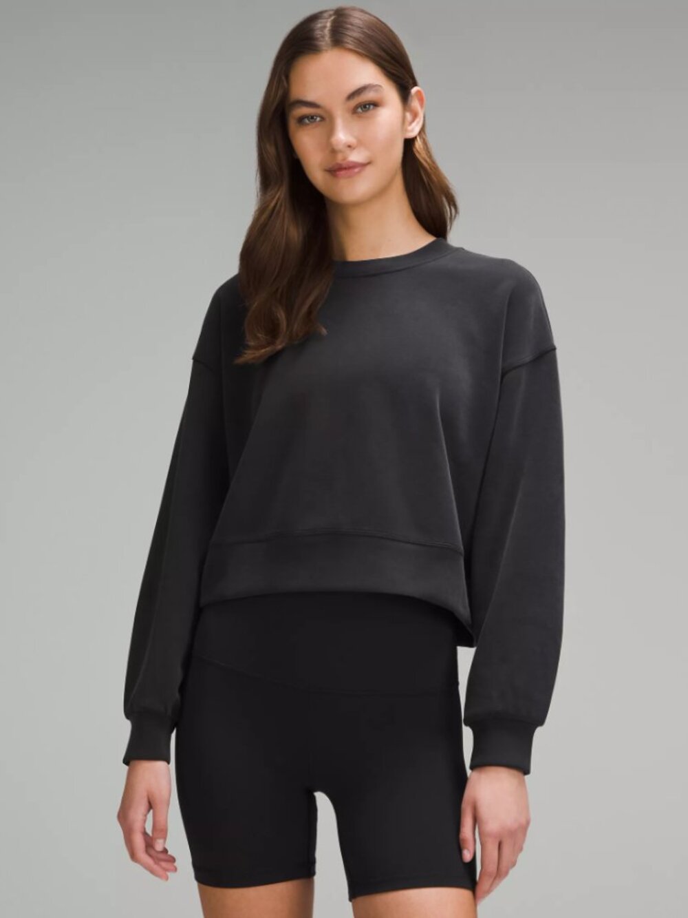 lululemon Softstreme Perfectly Oversized Cropped Crew Size 4 Black